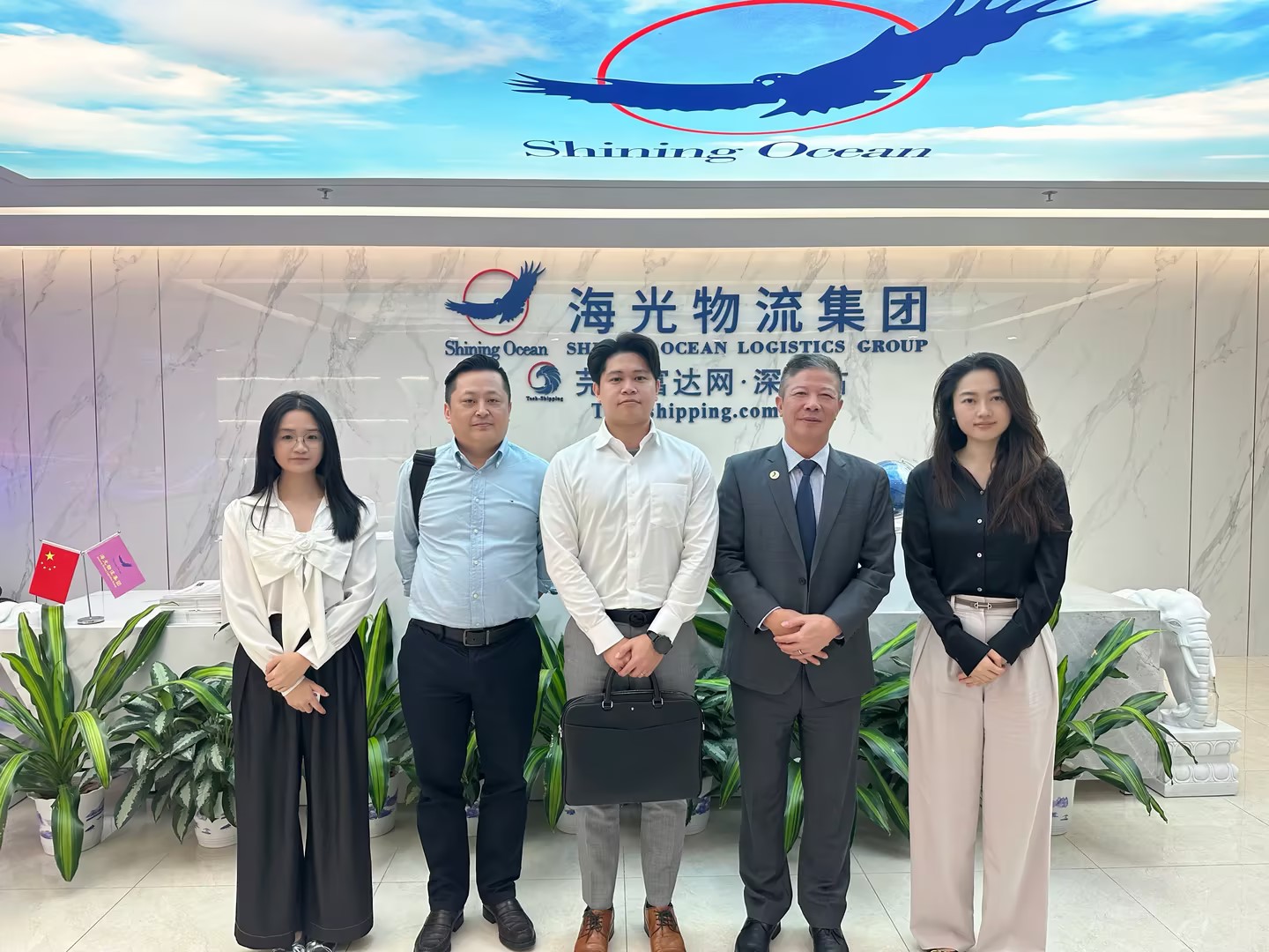 IAL team leaders visited Shining Ocean