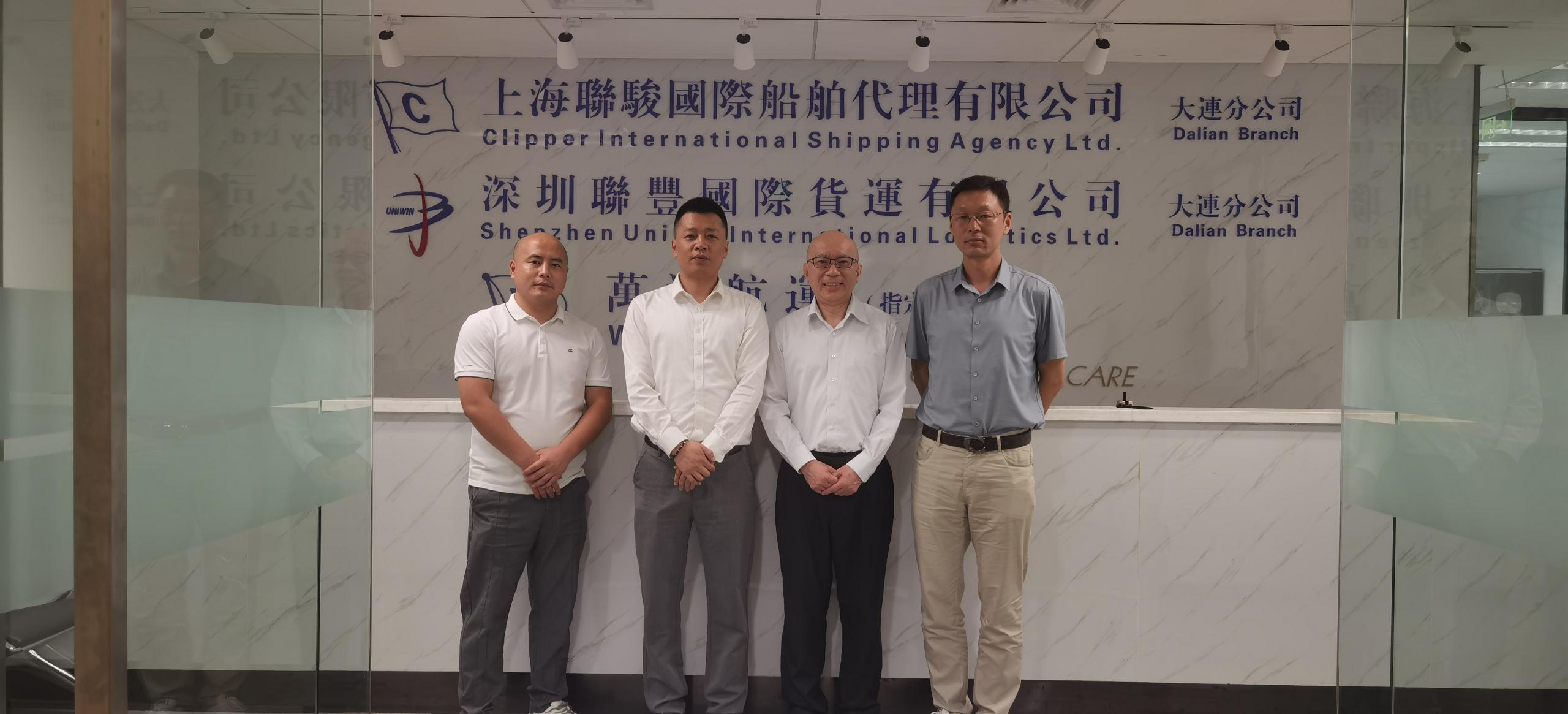 Mr. Wang from Dalian Branch visited WHL