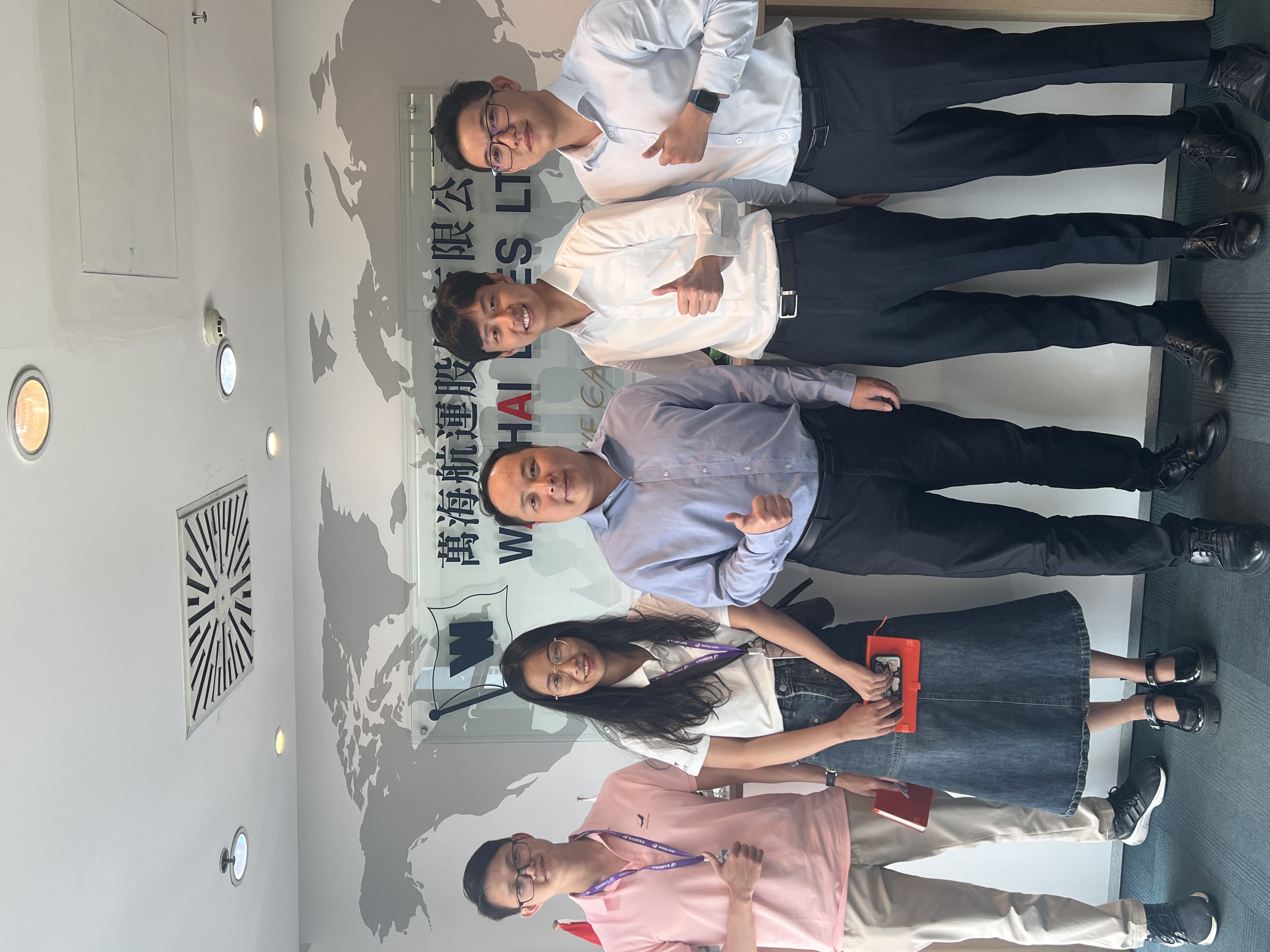 Mr. Zhang from Vietnam Branch visited WHL